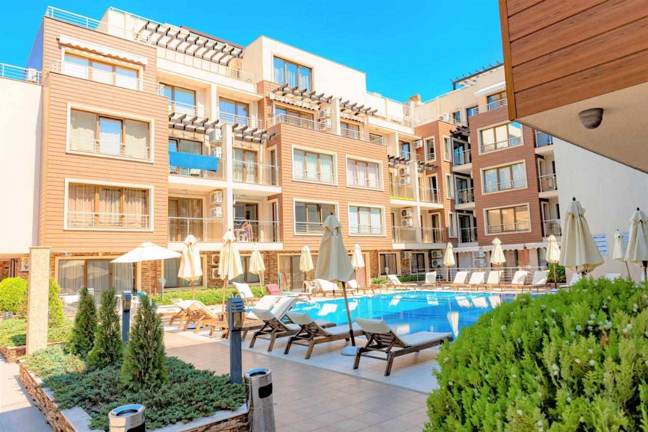 Menada Horyzont Apartments Sosopol Exterior foto