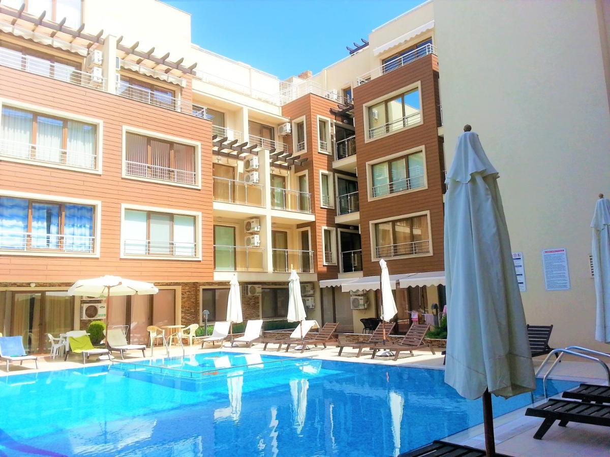 Menada Horyzont Apartments Sosopol Exterior foto