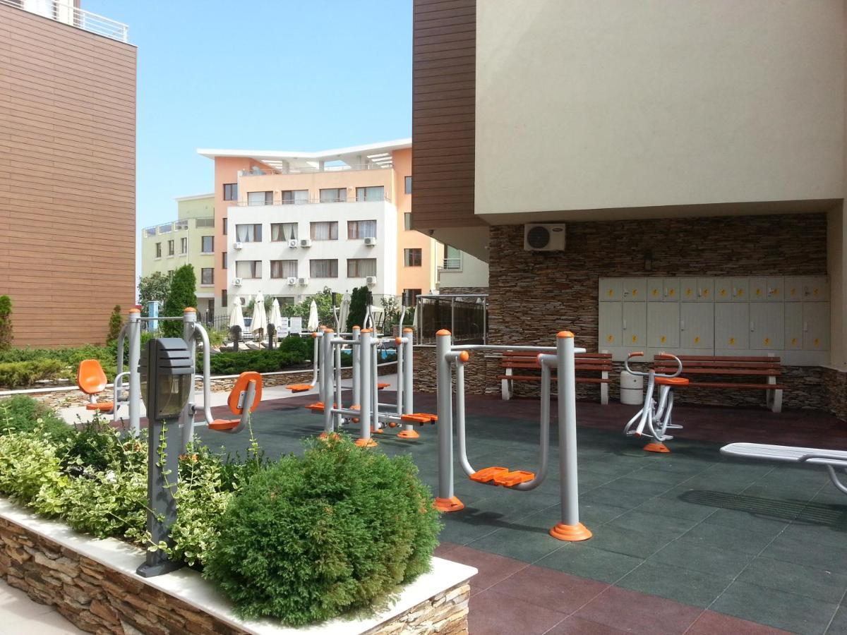 Menada Horyzont Apartments Sosopol Exterior foto