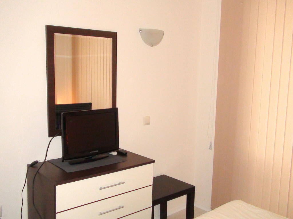 Menada Horyzont Apartments Sosopol Exterior foto