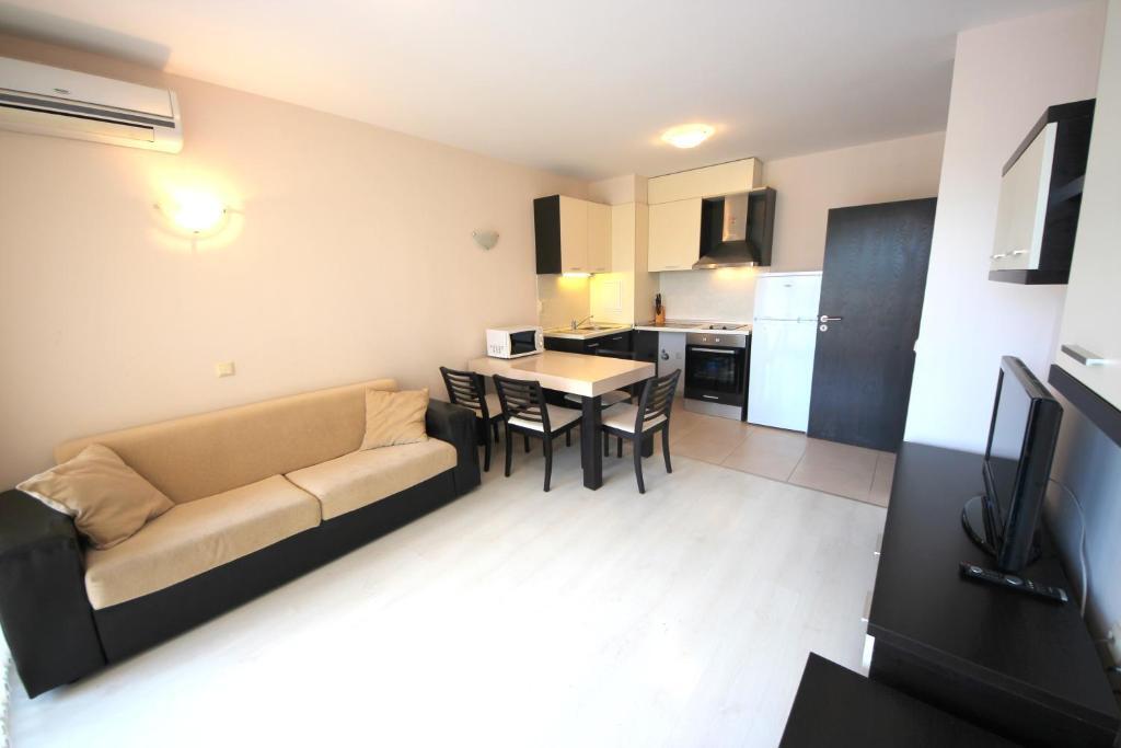Menada Horyzont Apartments Sosopol Zimmer foto
